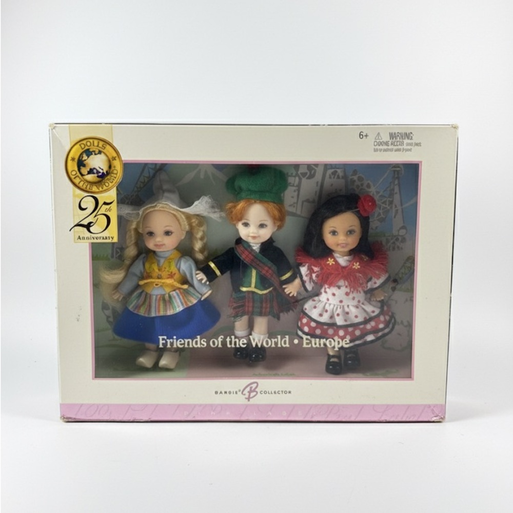 NIB• Vintage 2004 Barbie Kelly Friends of the World Europe Giftset Pink Label